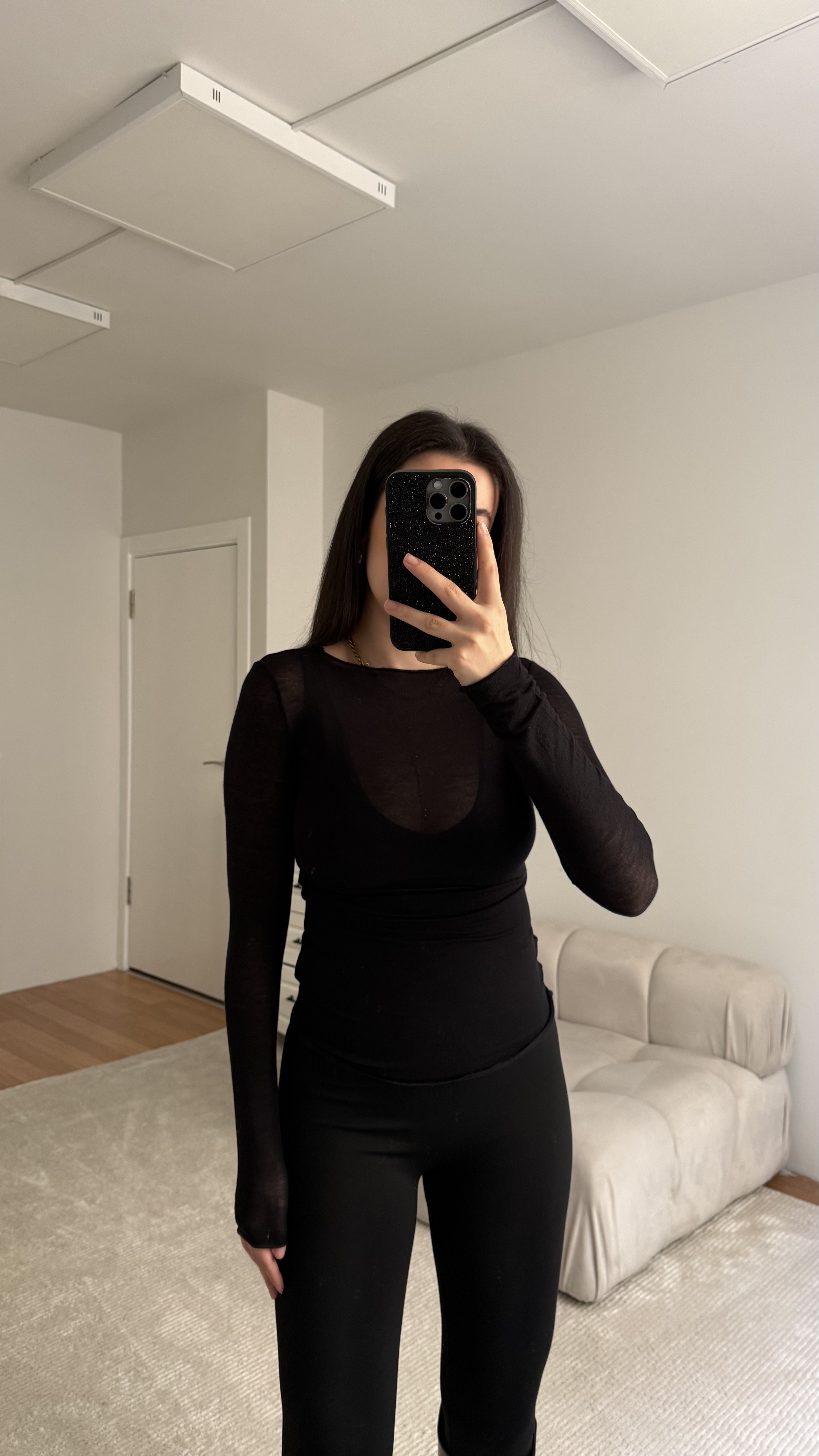 Siyah Kaşmir Kayık Yaka Transparan Bluz