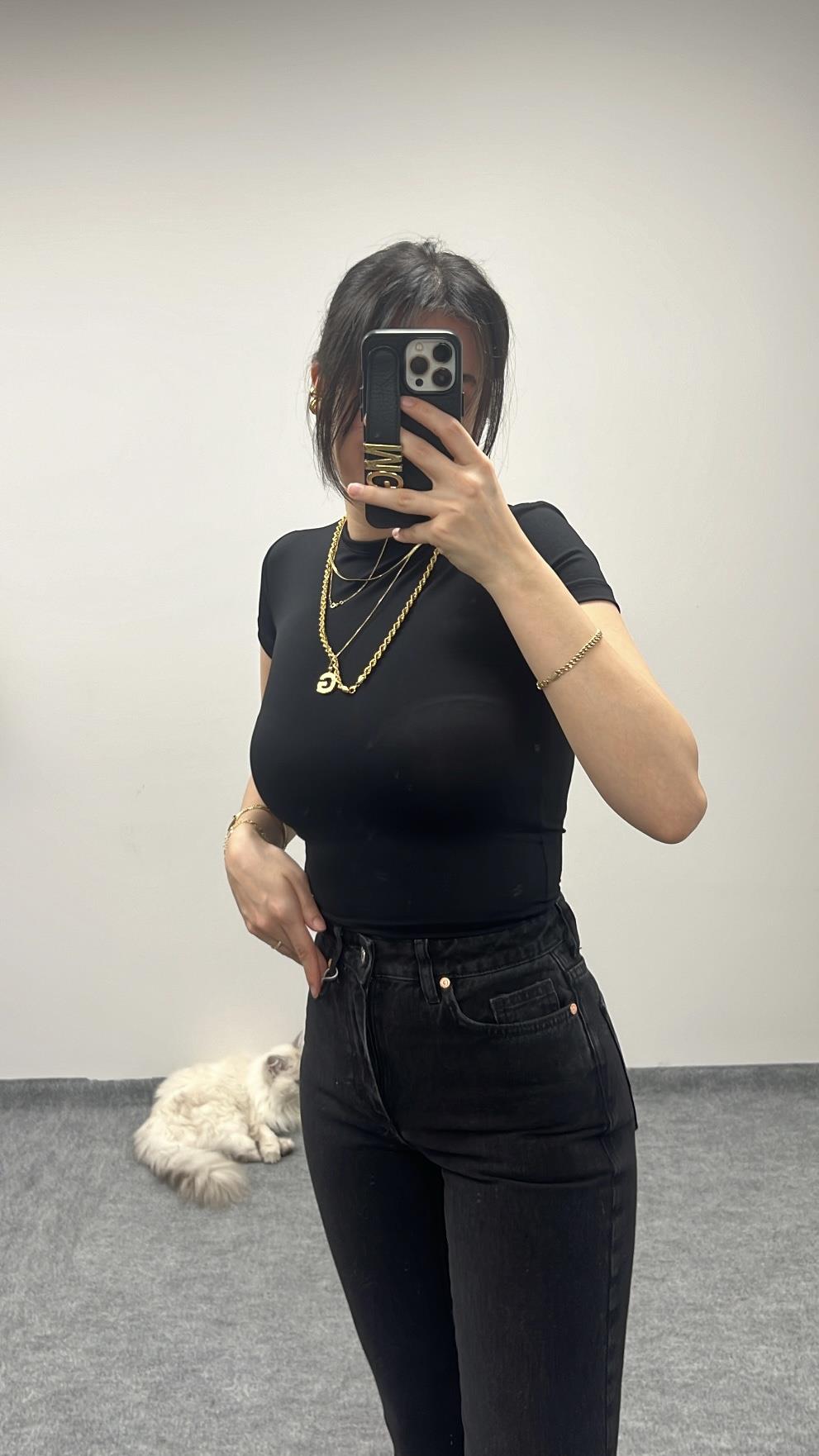 SİYAH KISA KOLLU STREÇ BADİ