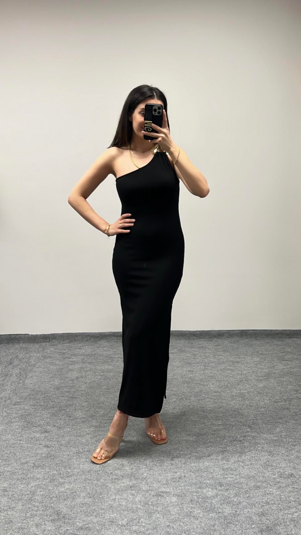 SİYAH OMUZ DETAY LİKRALI ELBİSE