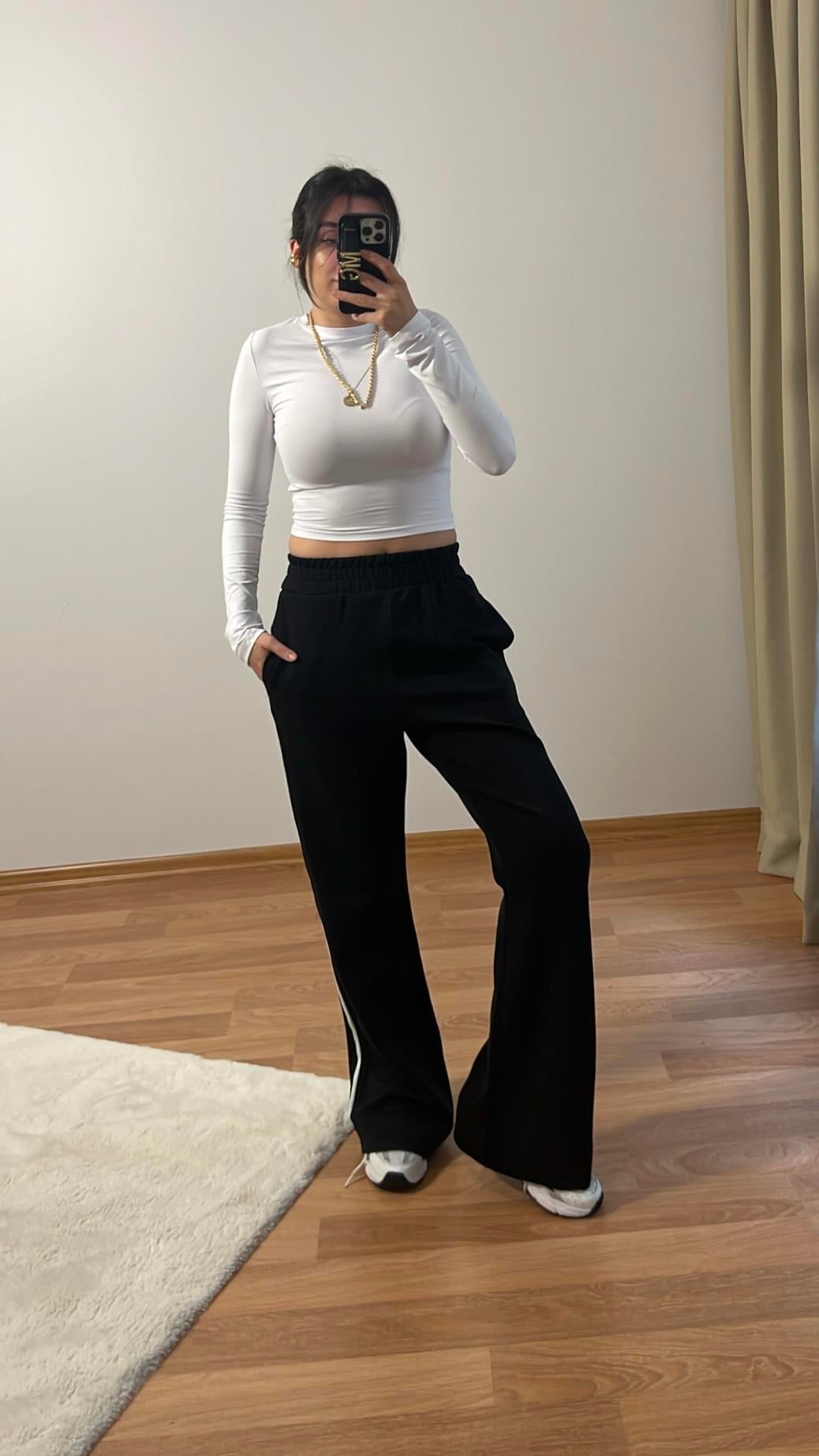 SKINS BEYAZ STREÇ BASIC TİŞÖRT