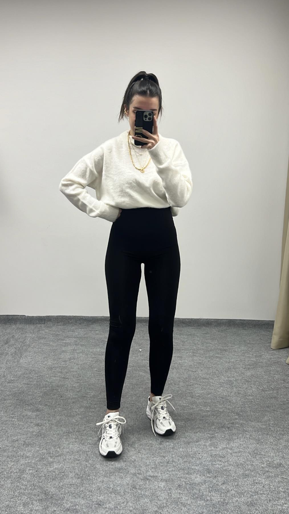 SO İÇİ ŞARDONLU SİYAH KORSELİ TAYT