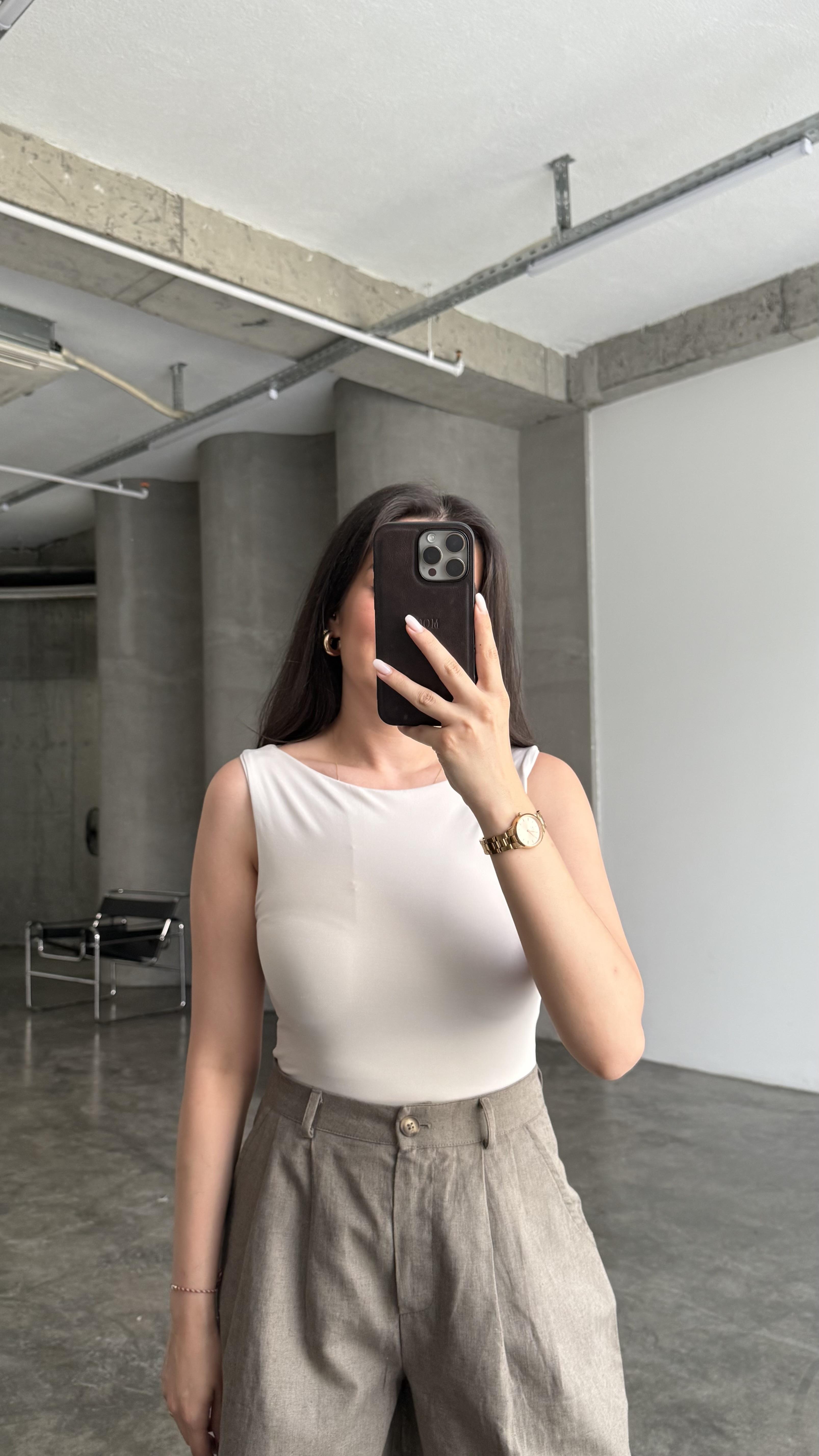 Star Taş Geniş Yaka Body Suit