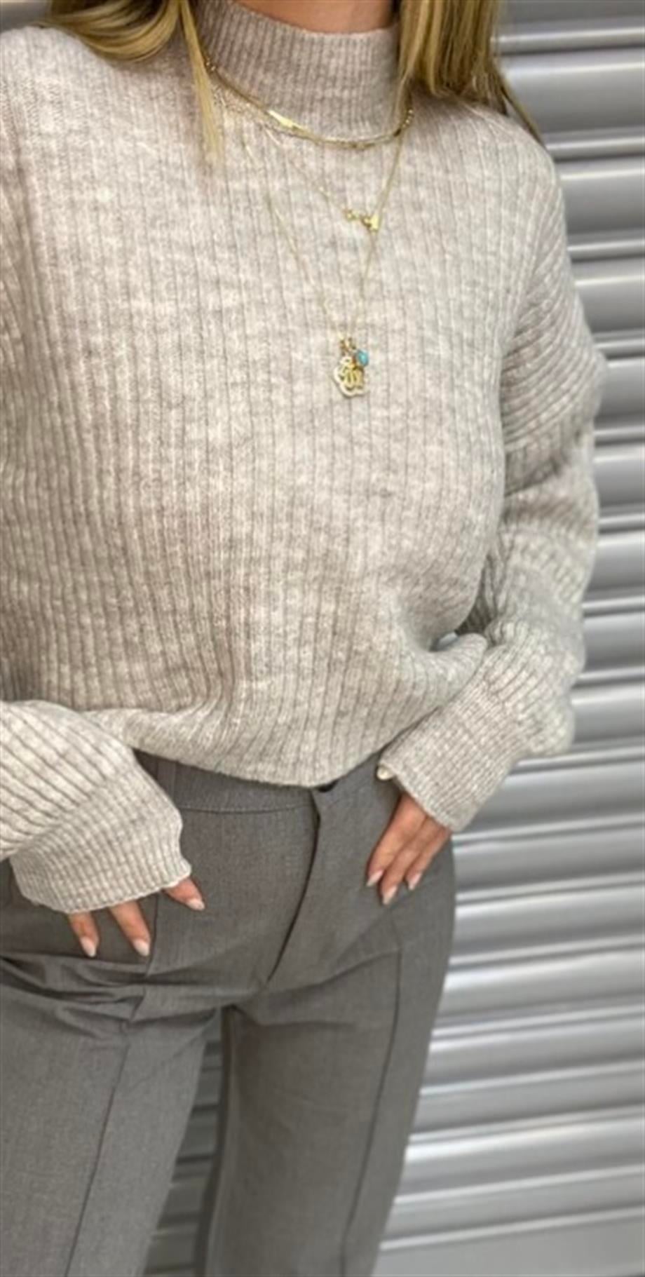 STRADVS DİK YAKA GRİ KAZAK