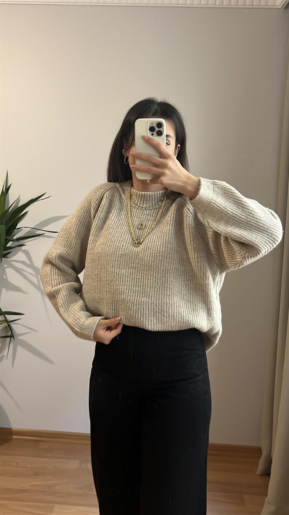 STUDYO TAŞ OVERSİZE KAZAK