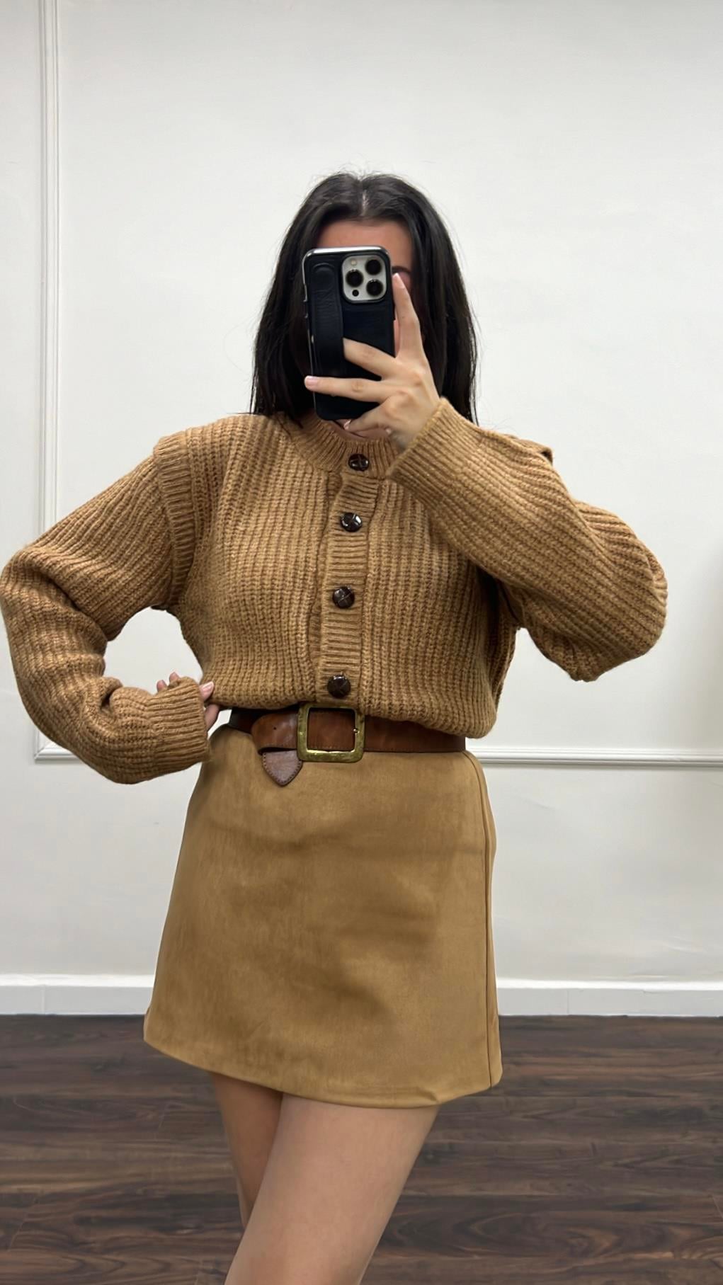 Taba Daddy Düğme Detay Triko Hırka