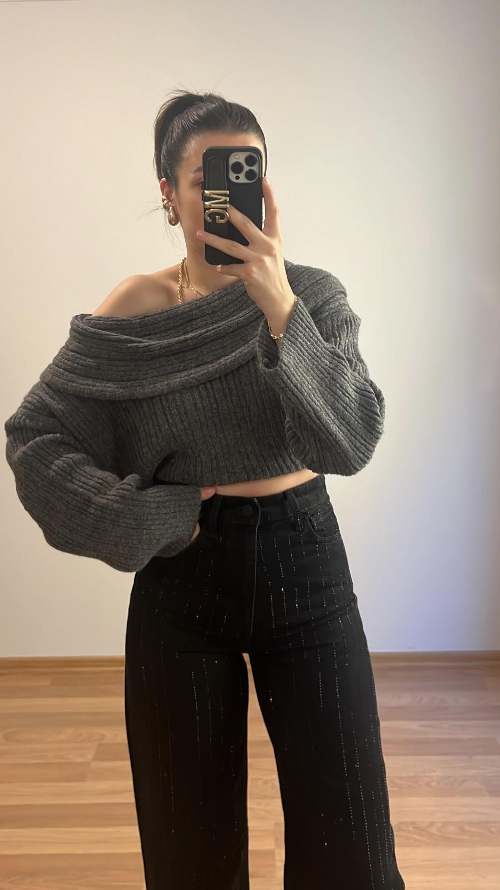 TALA GRİ MADONNA YAKA TRİKO