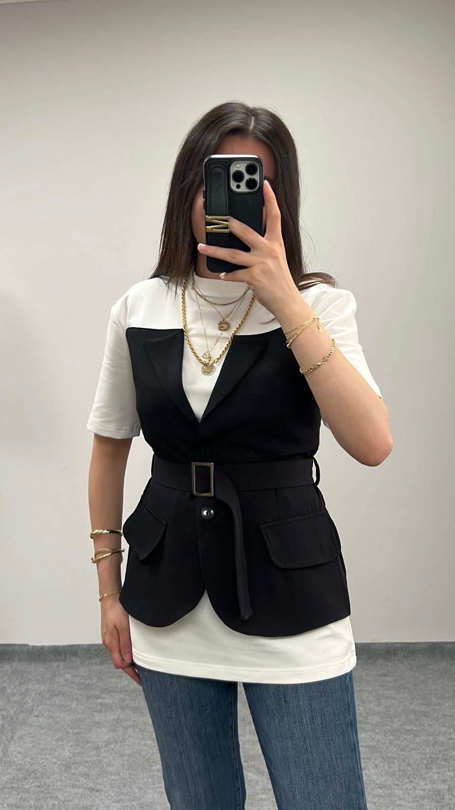 Tasarım Siyah Yelek Tişört