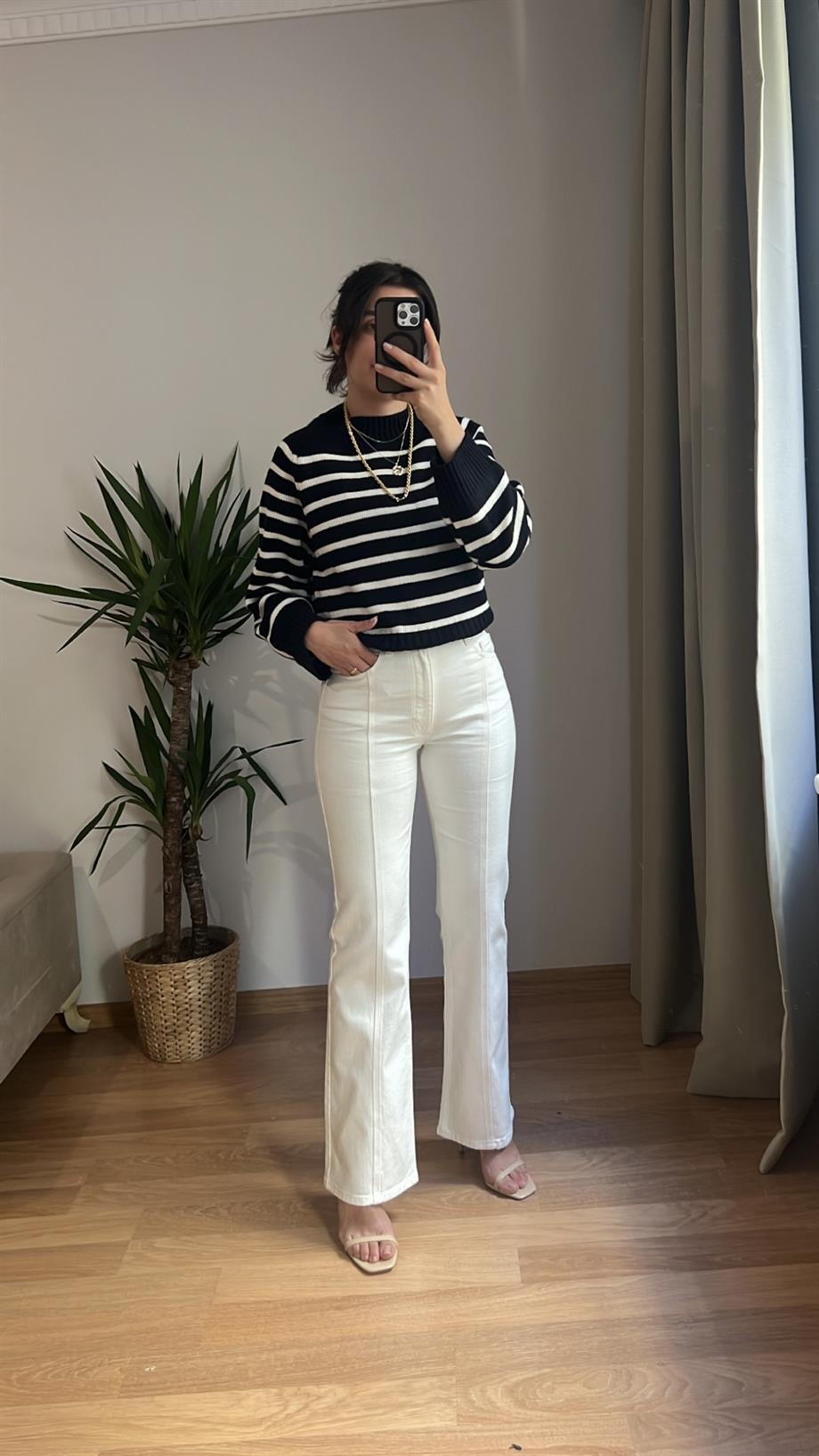 TUDİ EKRU FLARE MODEL YÜKSEK BEL JEAN