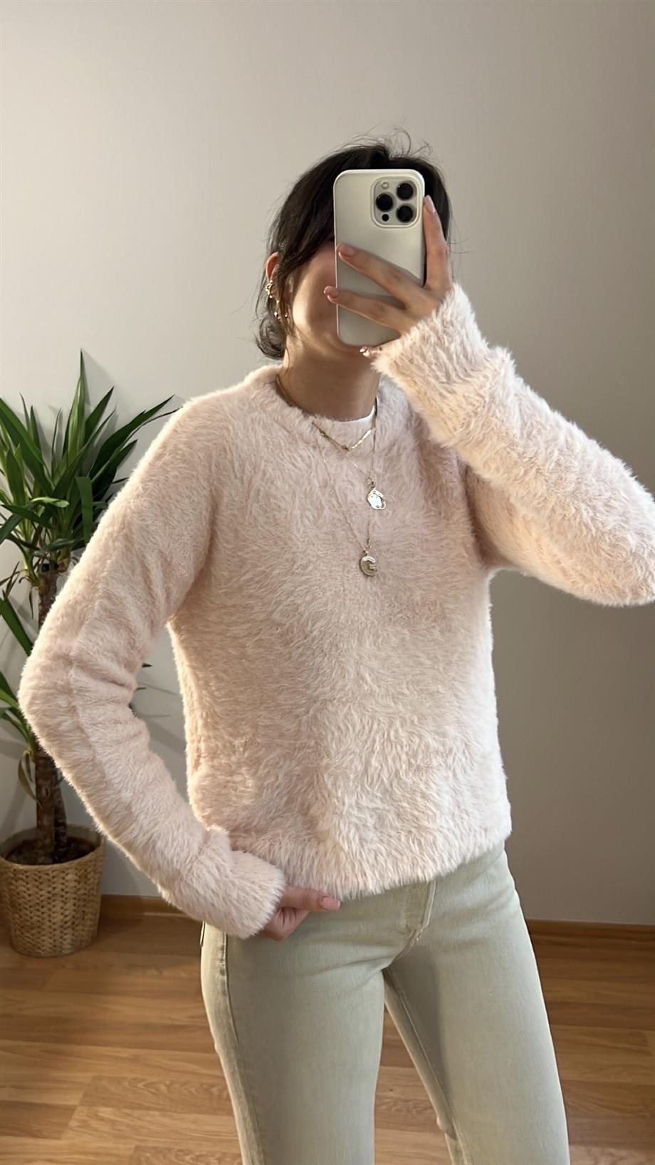 YUMOŞ SAKALLI PEMBE KAZAK