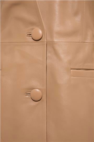 Beli Kuşaklı Düğmeli Deri Ceket - Bal Köpüğü