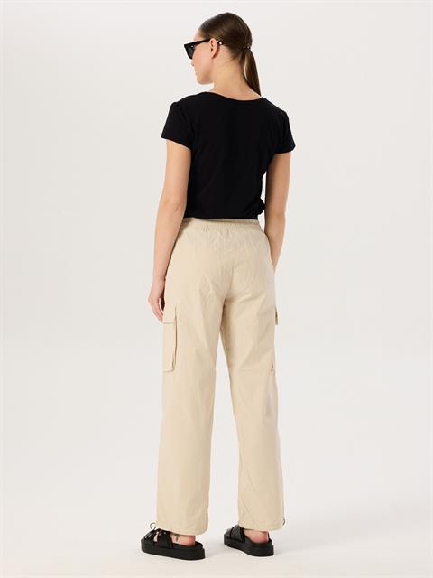 Beli Lastikli ve Büzgü Detaylı Kargo Pantolon - Bej