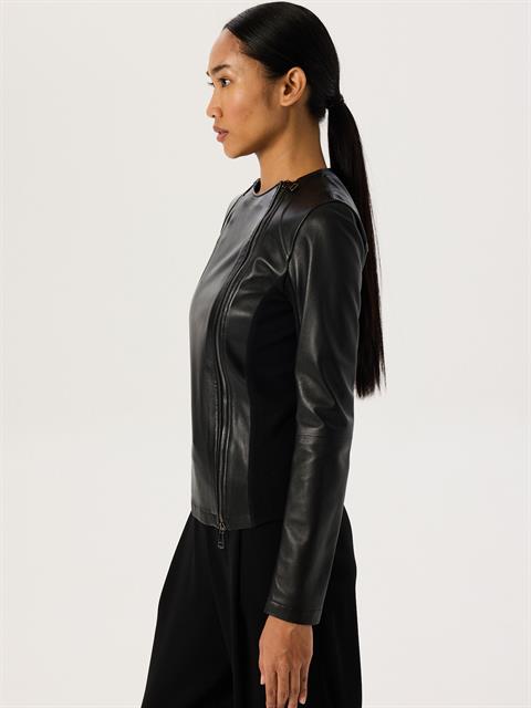 Garni Detaylı Dar Kesim Deri Ceket - Siyah
