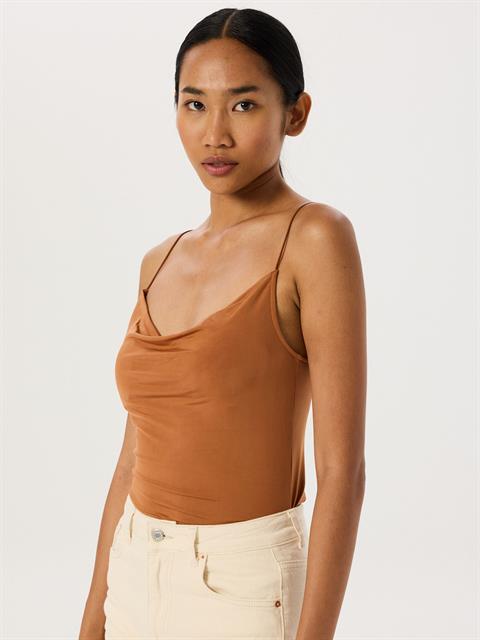 İp Askılı Degaje Yaka Body - Taba