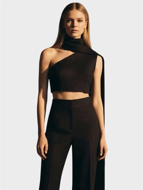 Asimetrik Şal Detaylı Crop Bluz - Siyah