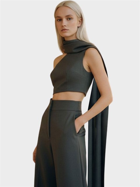 Asimetrik Şal Detaylı Crop Bluz - Gri