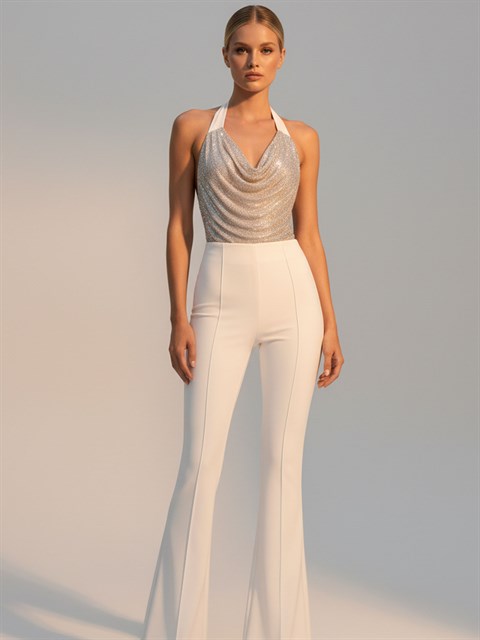 Boyundan Bağlamalı Sırtı Açık ve Önü Taşlı Alttan Çıtçıtlı Body - Ekru