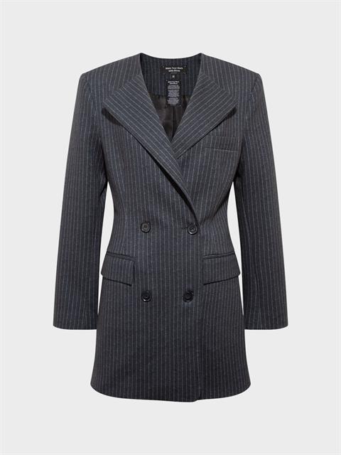 Düğme Detaylı ve Dik Omuzlu Ceket Elbise - Gri Çizgili