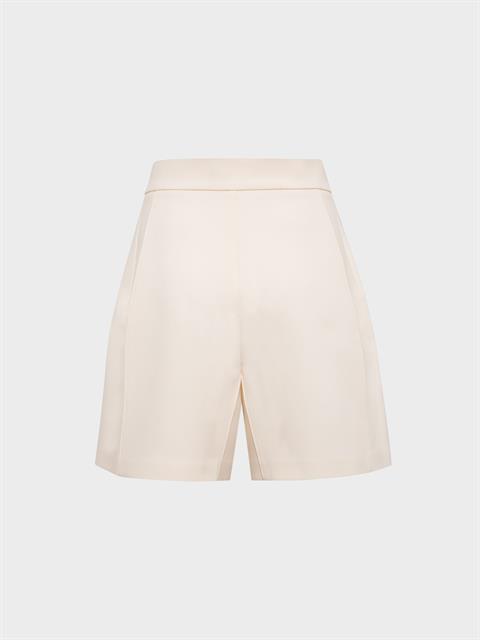 Yüksek Belli Nervür Dikişli Bol Paçalı Pile Detaylı Şort - Ekru