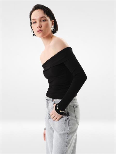 Kayık Yaka Uzun Kol Body - Siyah