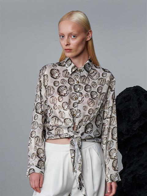 Önden Bağlama Detaylı Gömlek - Desenli