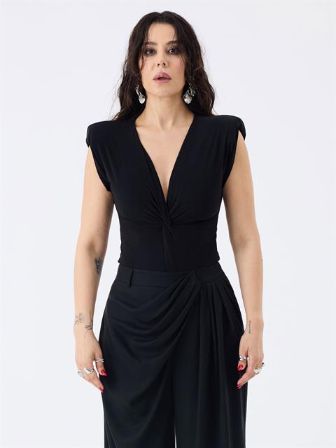 Önü Burgu ve Omuzları Vatka Detaylı Kolsuz İkonik Body - Siyah