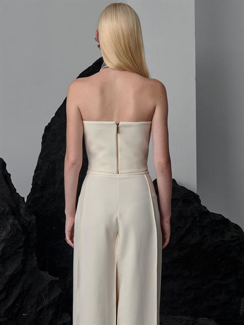 Önü Dekolteli Bağcıklı Kalp Yaka Straplez Kesim Şık Büstiyer - Ekru