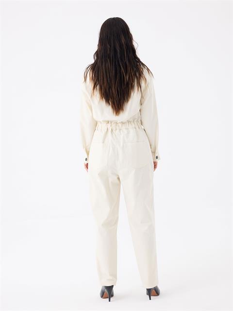 Önü Metal Çıtçıtlı Uzun Kollu Tulum - Ekru