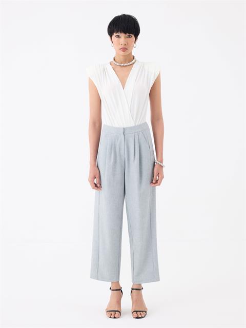 Önü Pile Detaylı Cepli Bol Paça Pantolon - Gri Çizgili