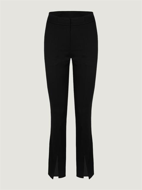 Paçası Yırtmaç Detaylı Skinny Pantolon - Siyah