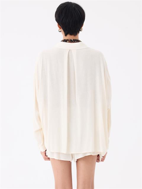 Salaş Kesim Cep Detaylı Uzun Gömlek - Ekru