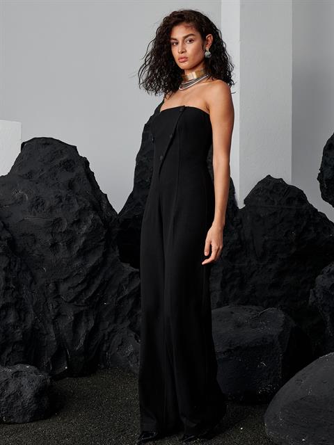 Straplez Yakalı Önü Kruvaze Düğmeli Maxi Boy Şık Tulum - Siyah