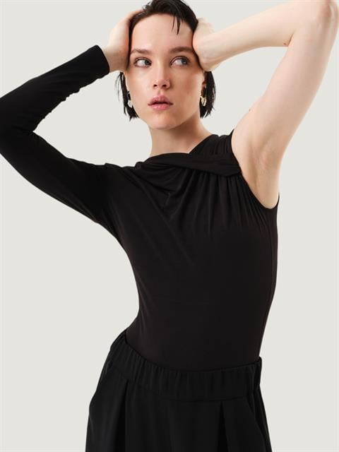 Tek Kol Yaka Detaylı Çıtçıtlı Body - Siyah