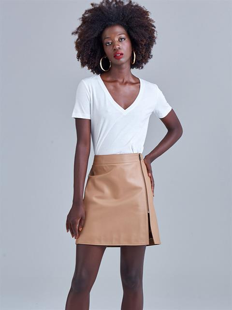 V Yaka Önü Arkası Uzun Basic T-shirt - Beyaz