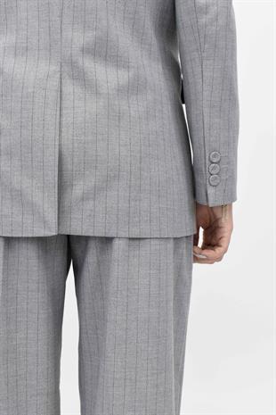  Çizgili Blazer Ceket Pantolon İkili Takım- Açık Gri