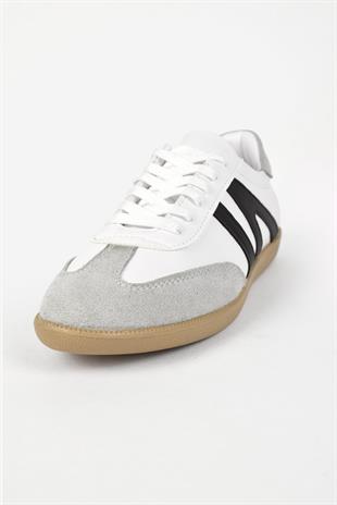 Kadın Bağcıklı Düz Taban Sneaker Spor Ayakkabı - Beyaz