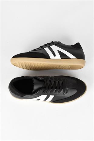 Kadın Bağcıklı Düz Taban Sneaker Spor Ayakkabı - Siyah