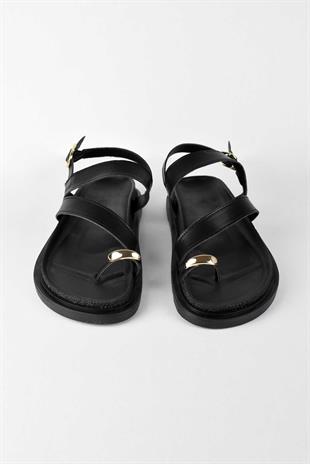 Kadın Gold Yüzük Detaylı Rahat Poli Taban Günlük Sandalet - Siyah