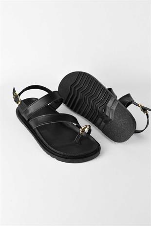 Kadın Gold Yüzük Detaylı Rahat Poli Taban Günlük Sandalet - Siyah