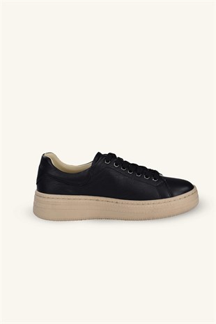 Kadın Hakiki Deri Bağcıklı Sneaker - Siyah