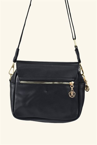 Kadın Kapaklı Çok Gözlü Kadın Çantası - Siyah