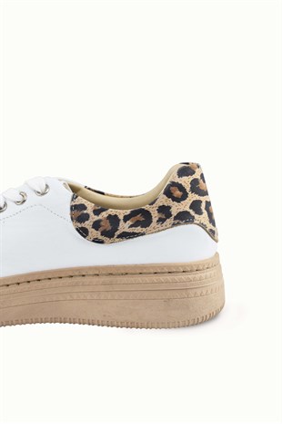 Kadın Leopar Detaylı Hakiki Deri Bağcıklı Sneaker - Beyaz
