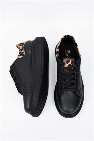 Kadın Yüksek Tabanlı Leopar Desenli Sneaker- Siyah