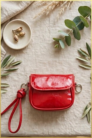 Lovely Kadın Mini Ayarlanabilir Askılı Omuz Çantası - Kırmızı