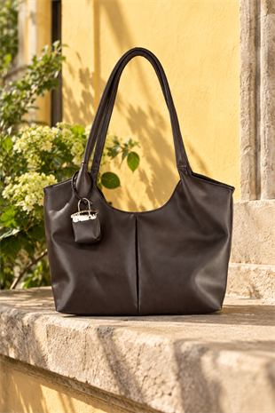 Melany Model Charm Detaylı El ve Omuz Çantası - Acı Kahve
