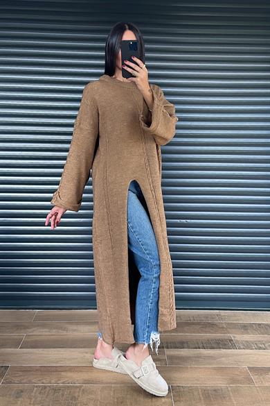 Camel Yırtmaçlı Triko Elbise