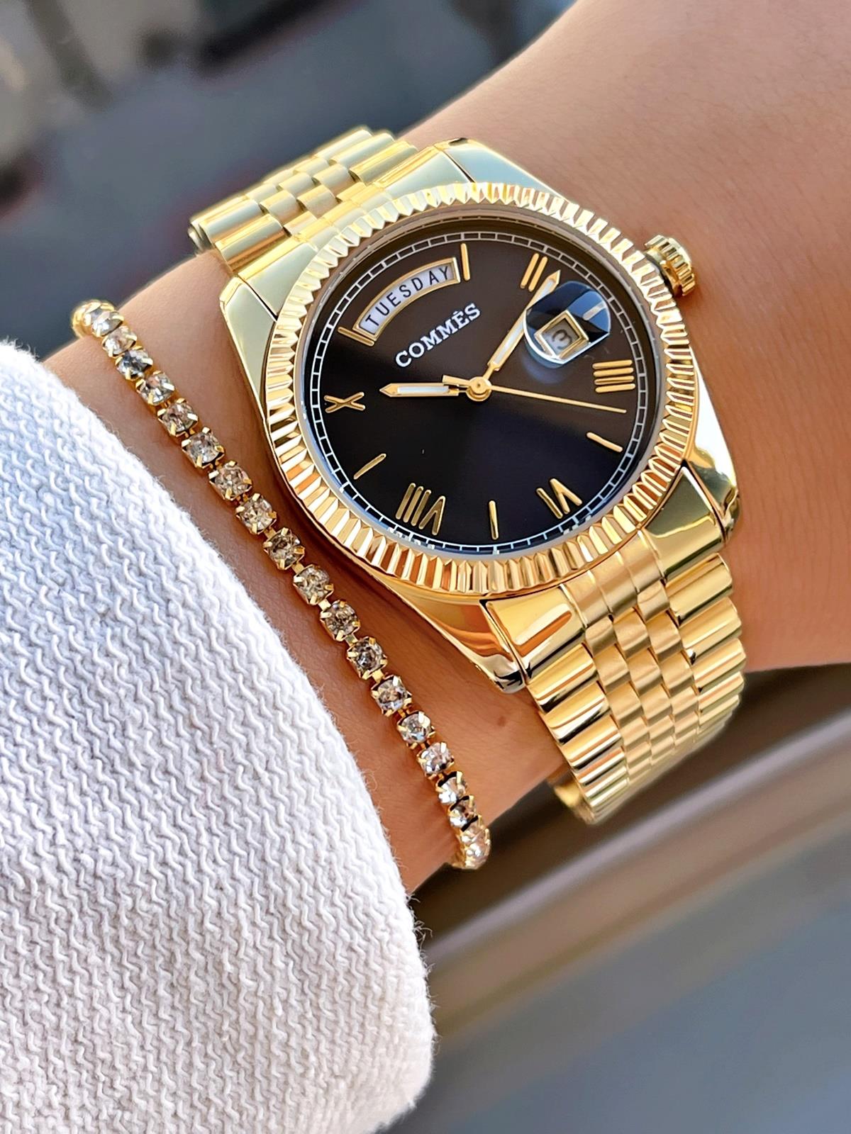 Commes Çelik Kordon Altın Siyah Renk Özel Kesim Camlı Takvimli Kadın Klasik Kol Saati 0364L-GGB