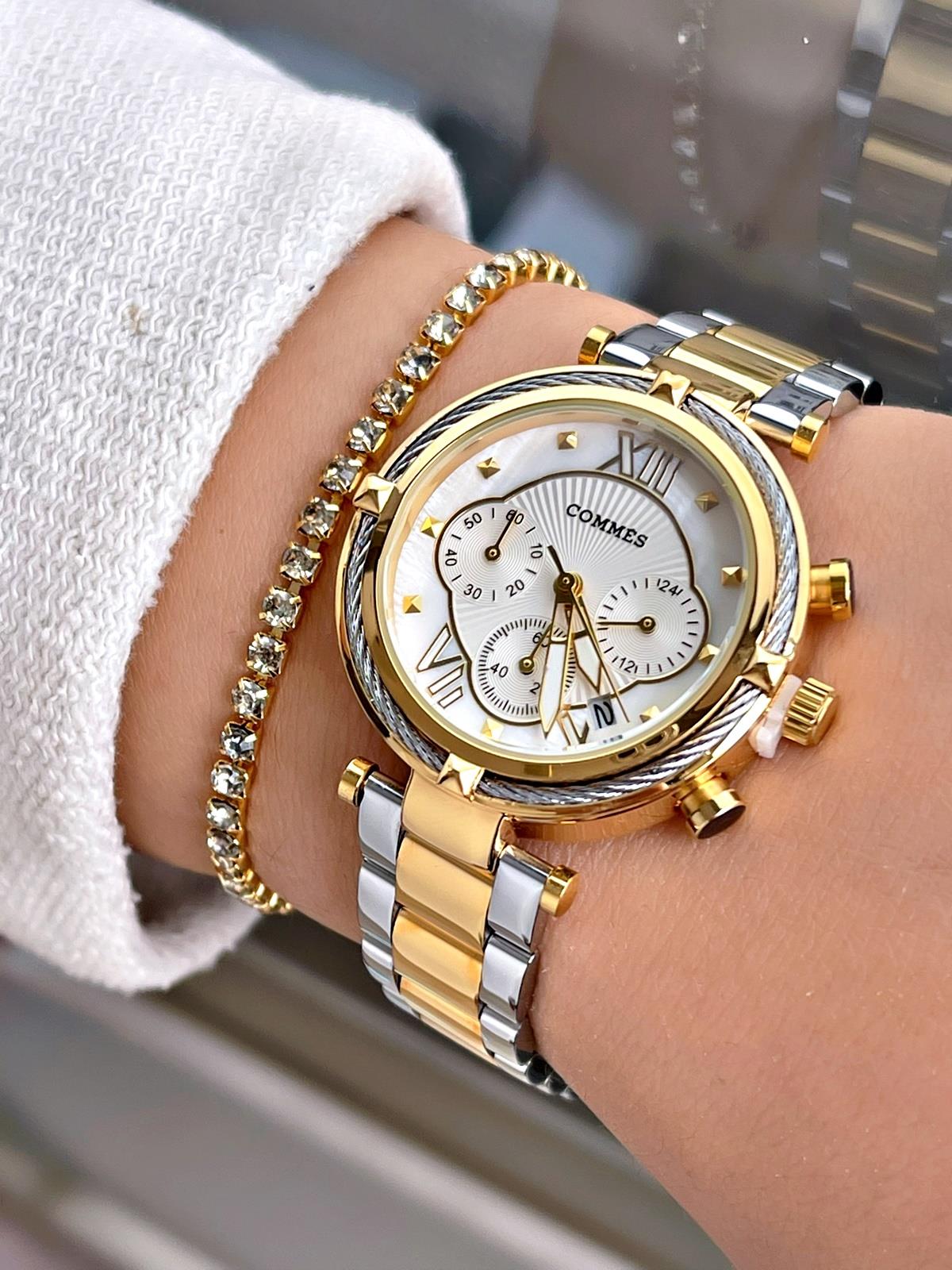 Commes Çelik Kordon Gümüş Altın Renk Takvimli Kronometreli Kadın Klasik Kol Saati 0363-SGGW