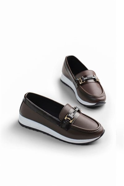 Rahat Kalıp Kaymaz Taban Tokalı Loafer Kadın Kahve Loafer TBHSNCMC1955