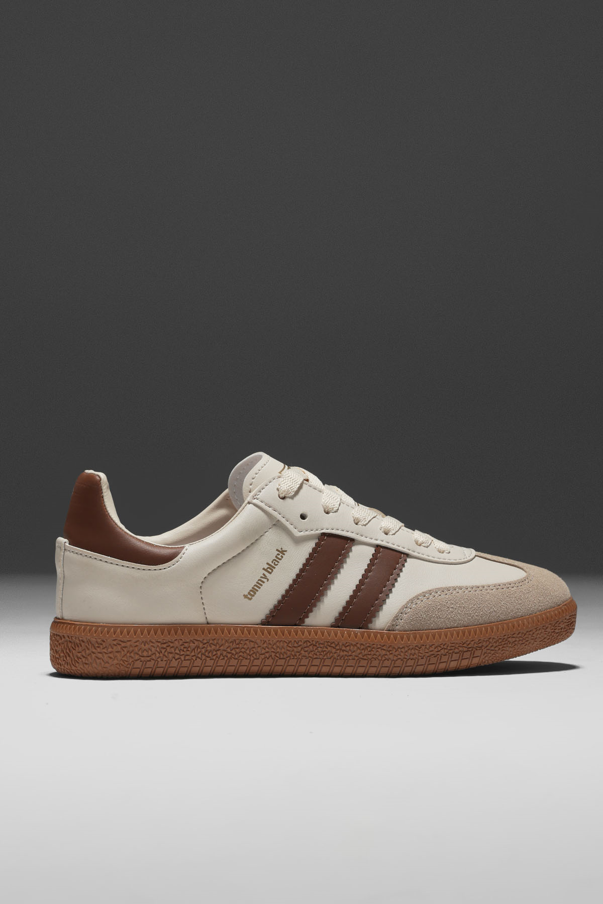 Termo Taban Yanı Şeritli Bağcıklı Unisex Bej Spor Ayakkabı TBZER020