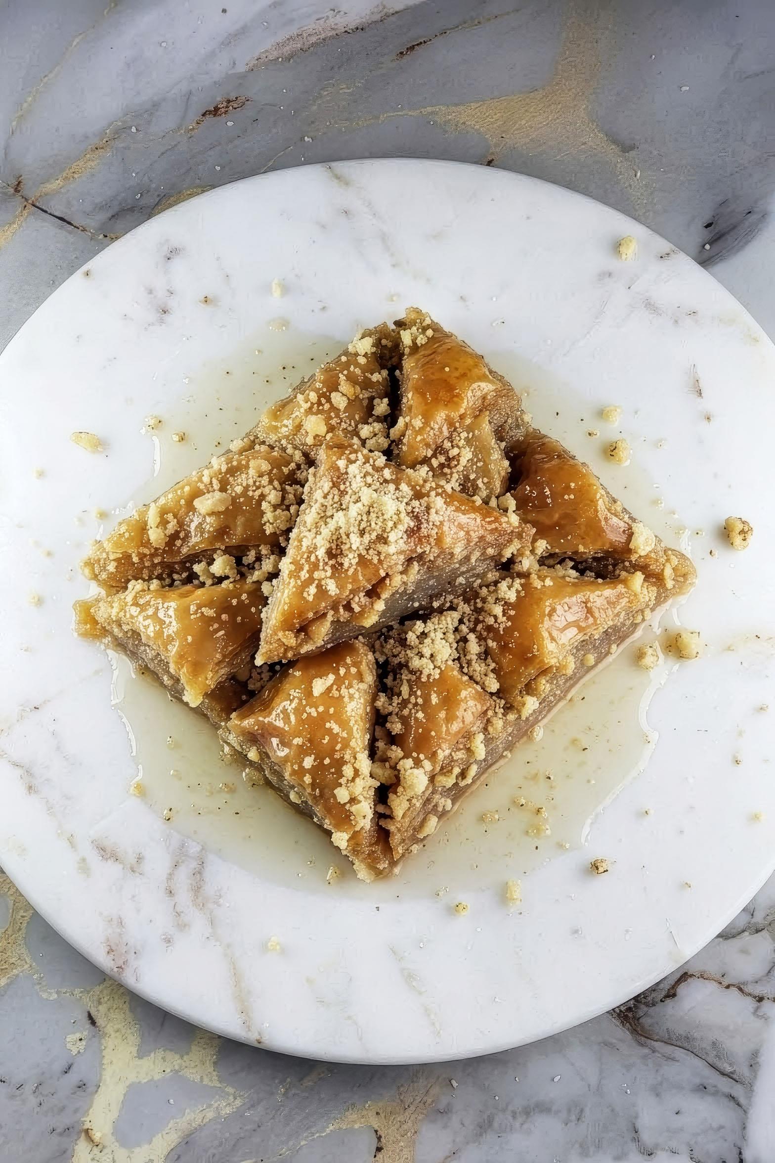 Cevizli Köy Baklavası Kğ